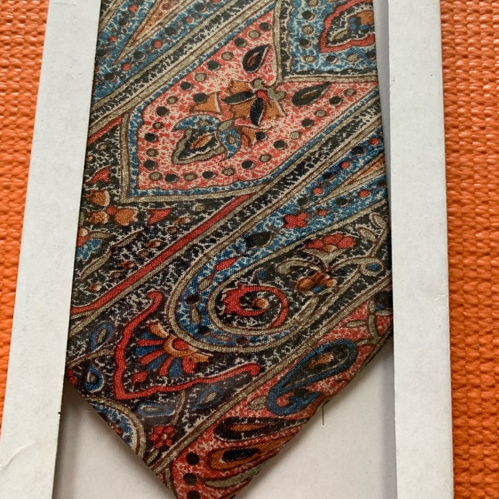 Boutique tie in original packing, handmade